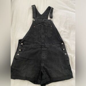 Old Navy black denim overall shorts